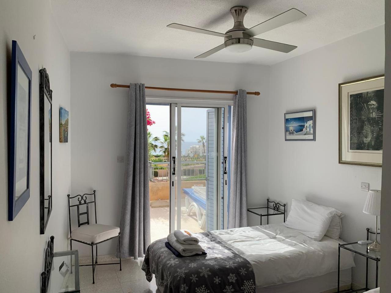 King'S Palace - Spacious 2 Bed, 2 Bath With Sea And Pool Views Πάφος Εξωτερικό φωτογραφία