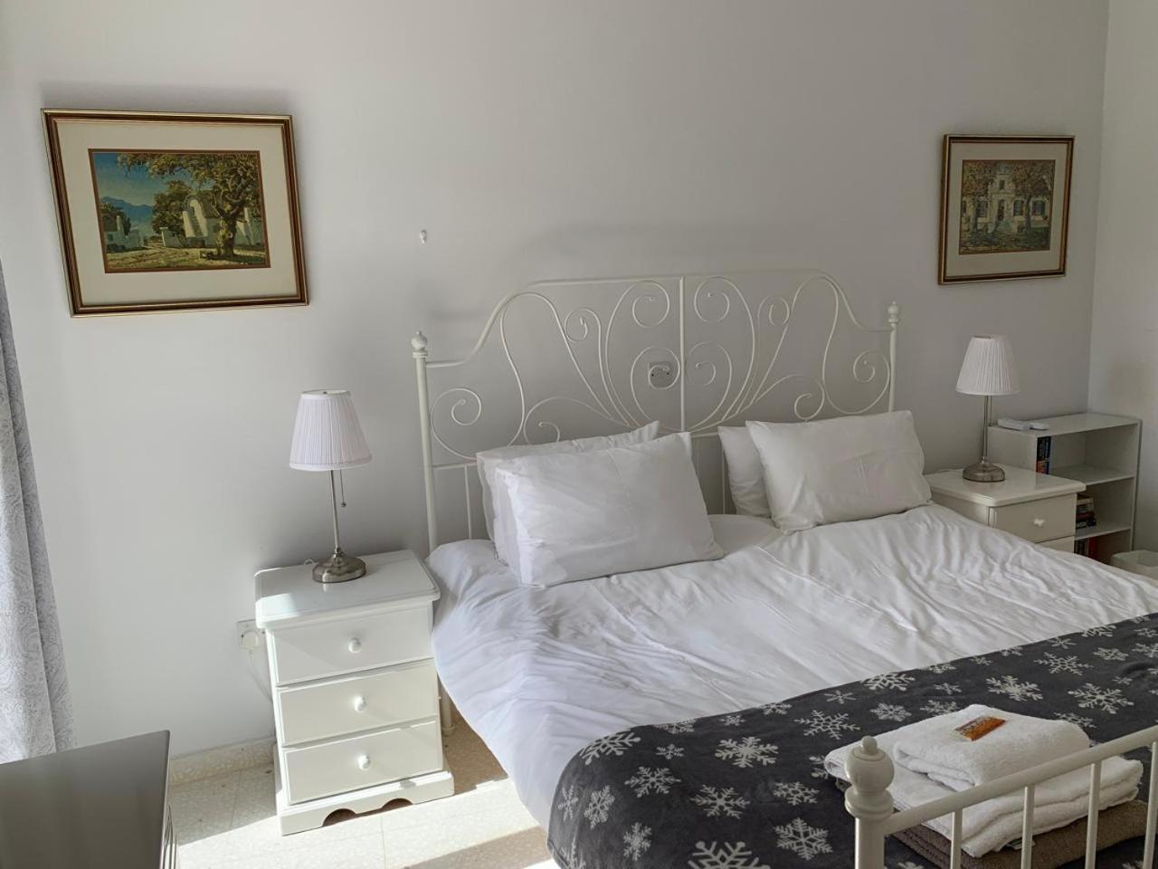King'S Palace - Spacious 2 Bed, 2 Bath With Sea And Pool Views Πάφος Εξωτερικό φωτογραφία